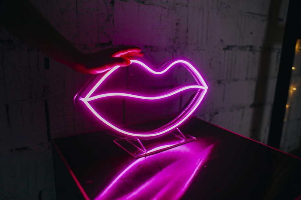 Креативный неон