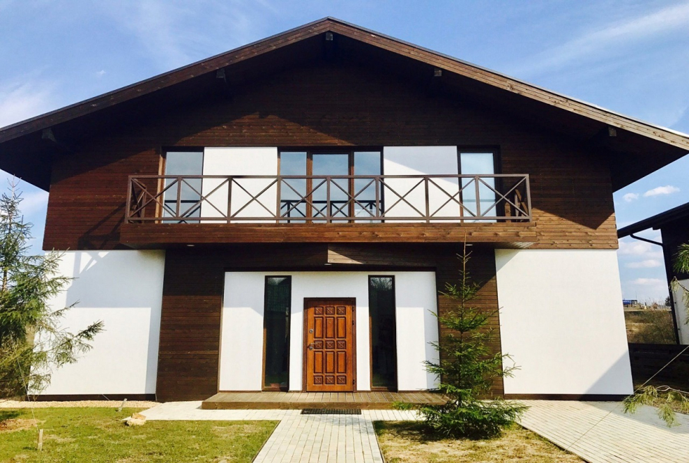 Поварово Виладж