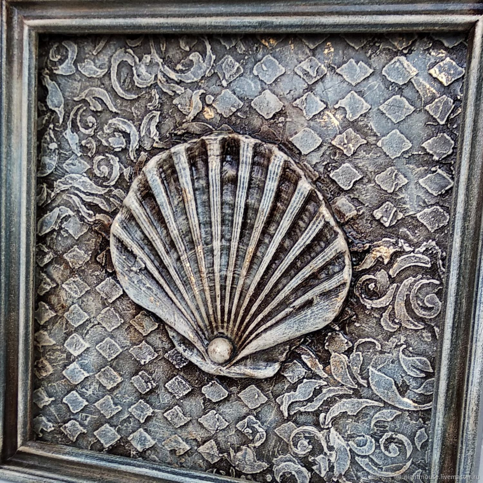 Декоративное панно из ракушек