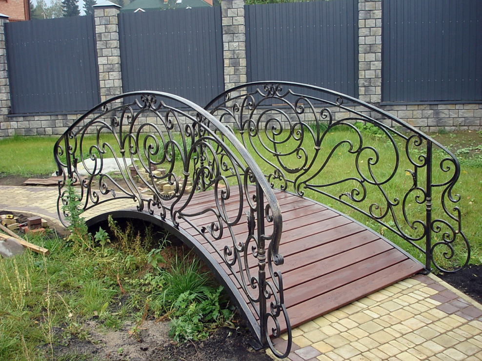 Кованые мостики