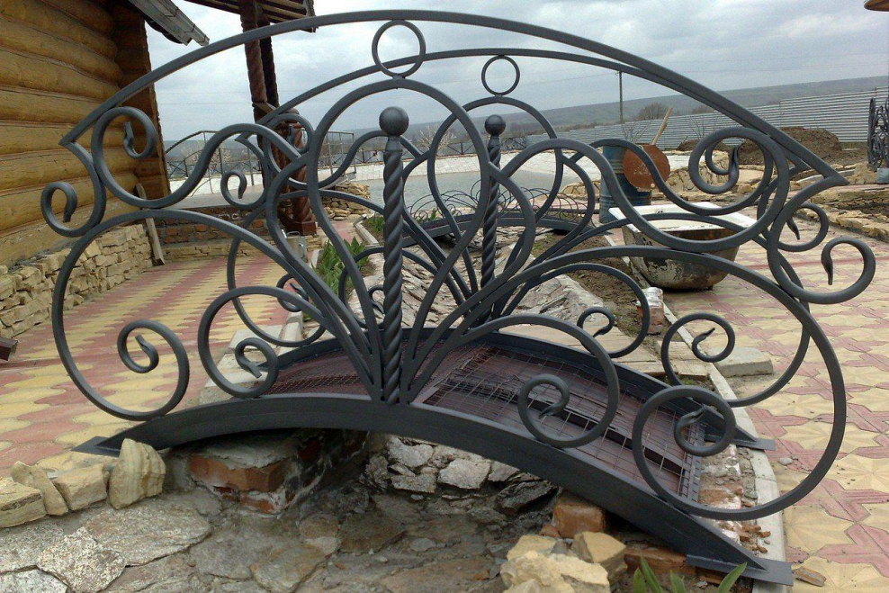 Кованые мостики