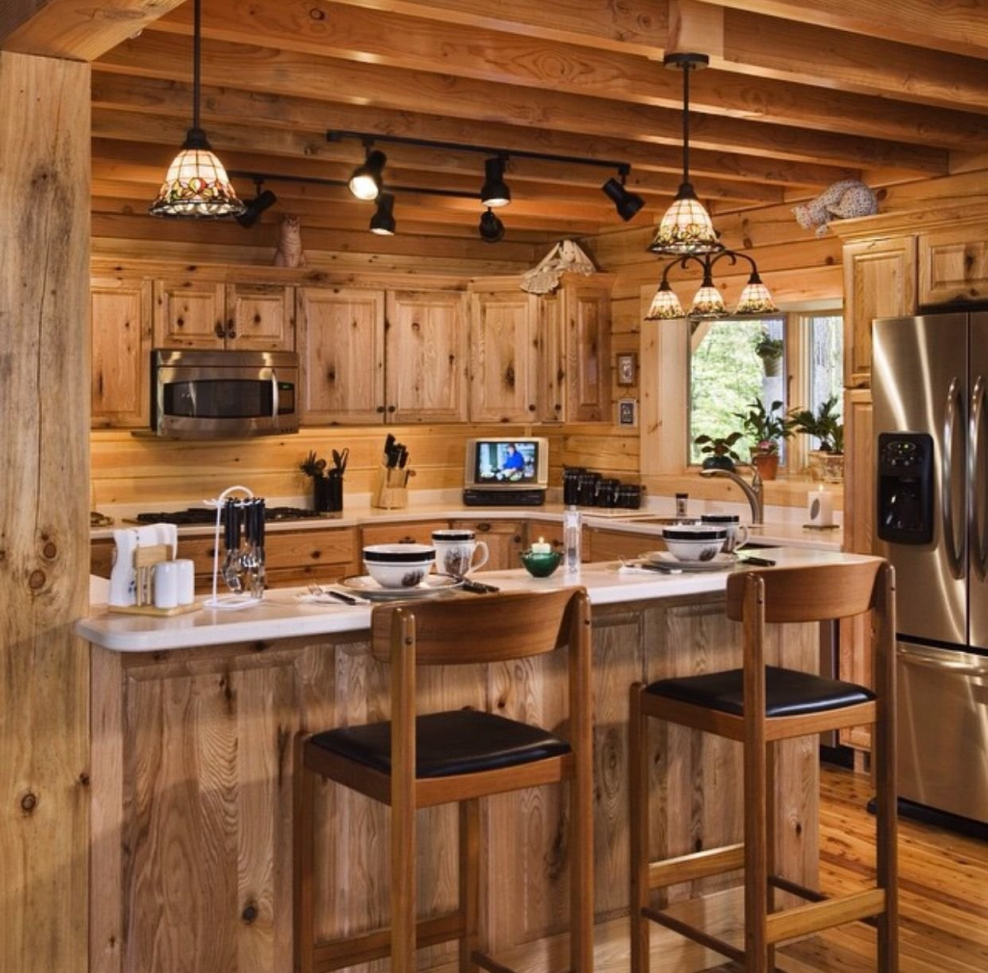 Отделка кухни под дерево