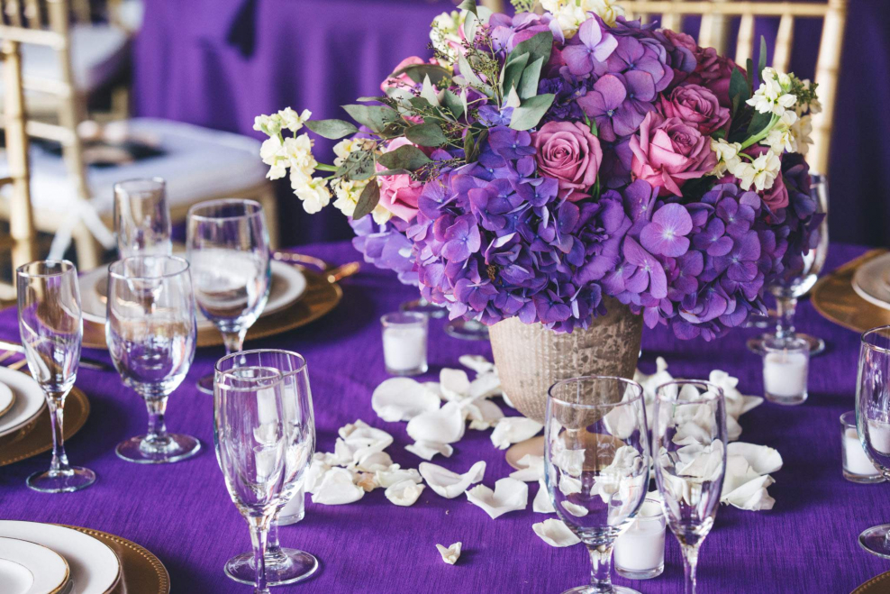 Сиреневый декор свадьбы