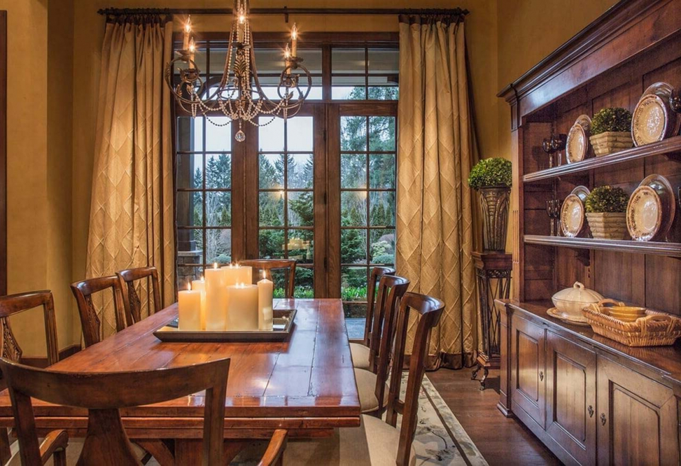 Столовая в деревенском стиле