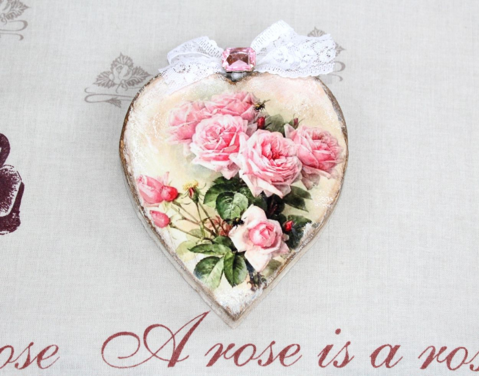 Сердце деревянное с розами своими руками