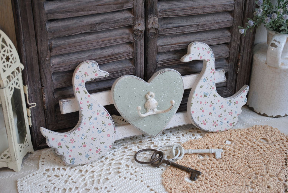 Кровать с сердечком