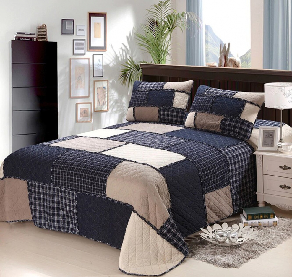 Стильное лоскутное покрывало