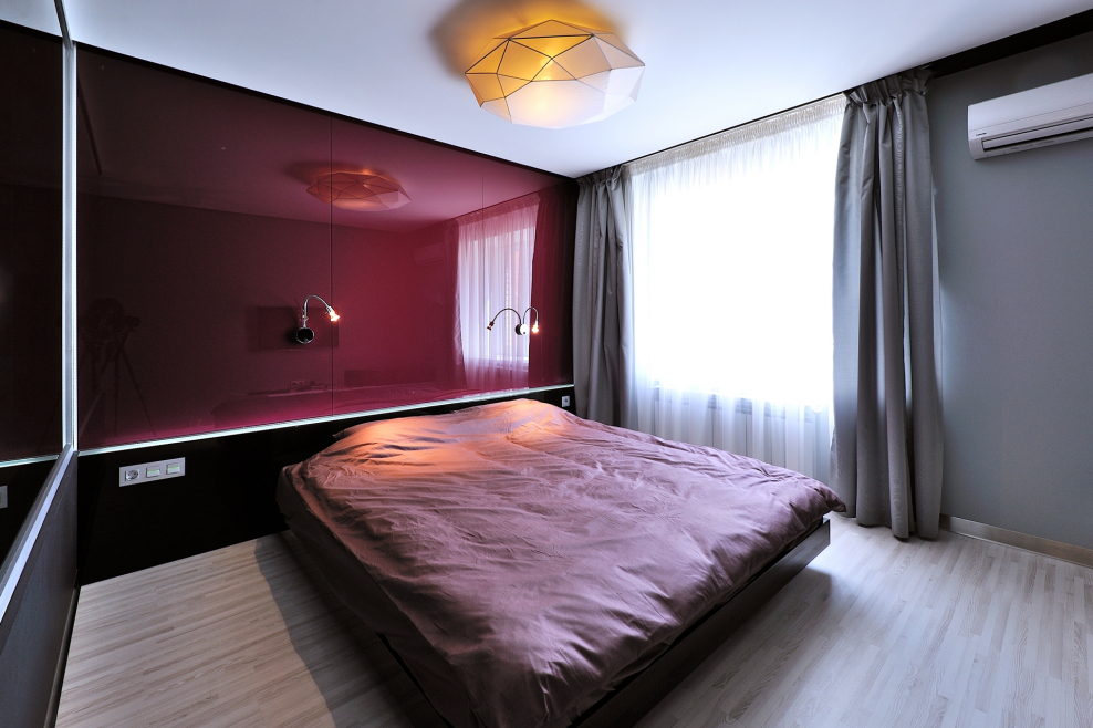 Романтическое освещение в спальне