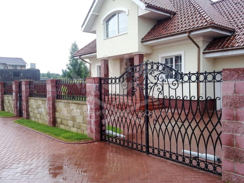 Красивые кованые заборы