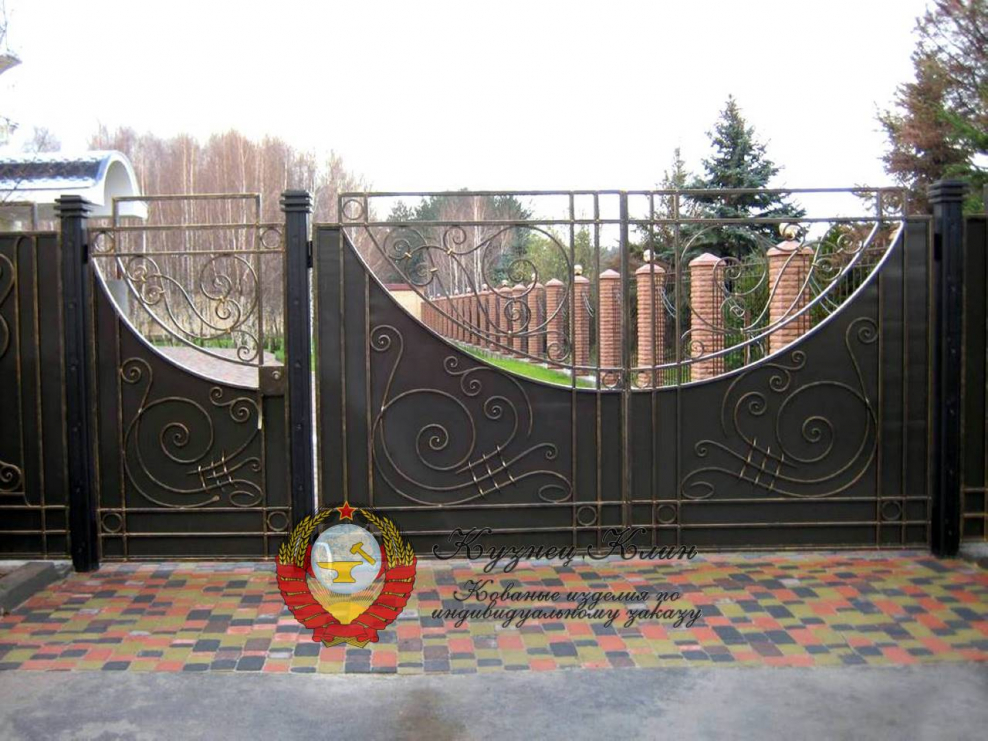 Ворота распашные кованые