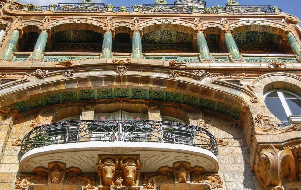 Ар-нуво в архитектуре 19 века