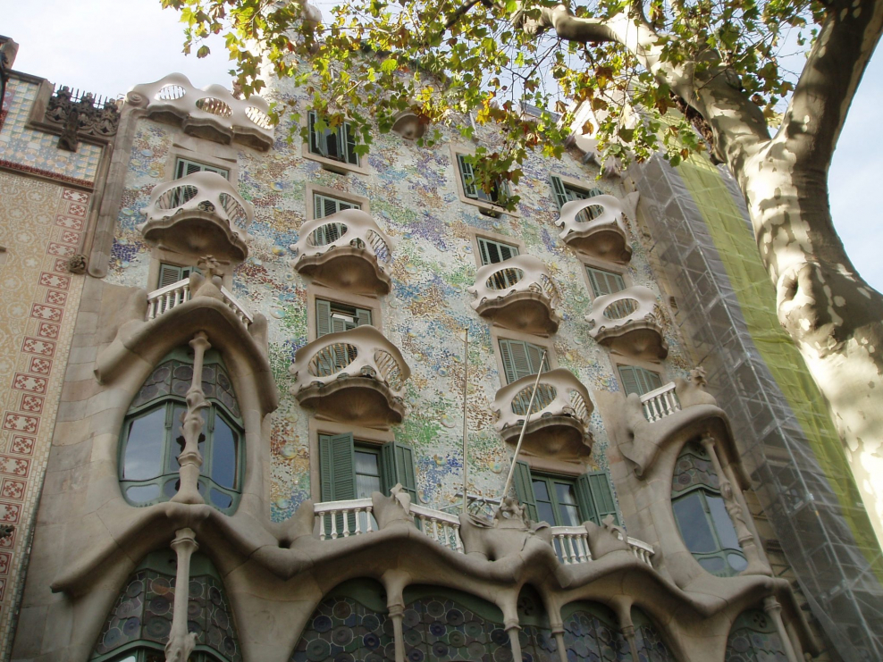 Модерн Гауди архитектура