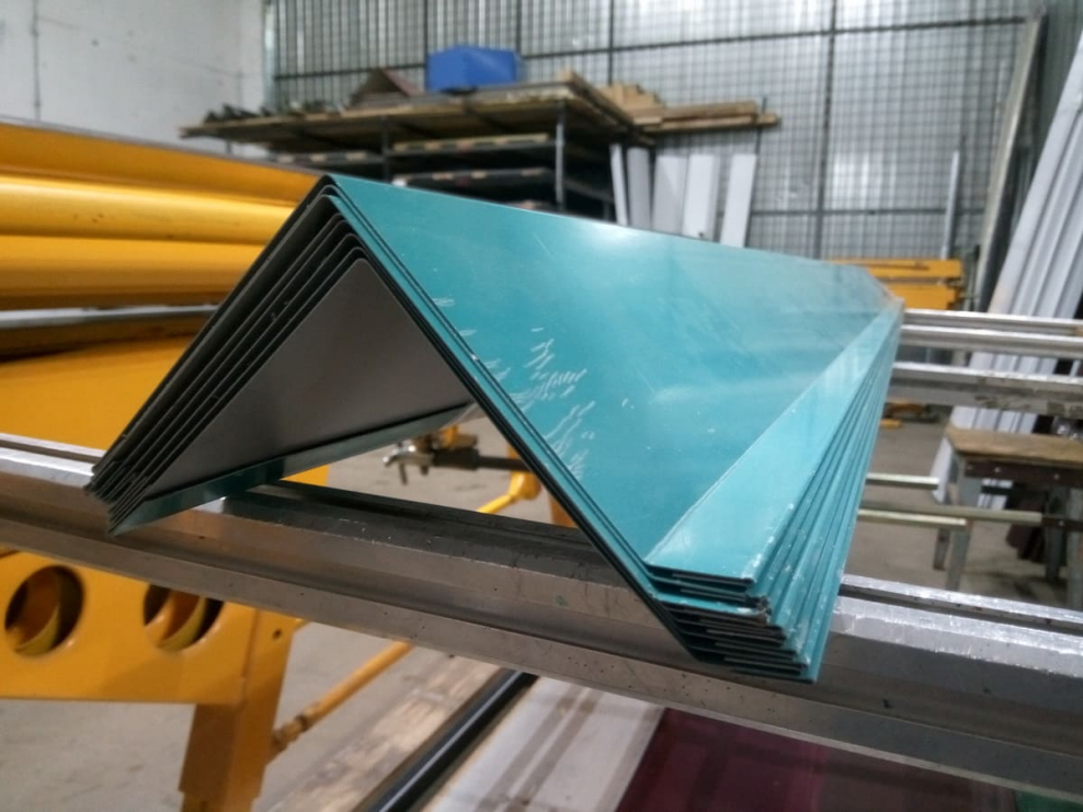 Металлические детали для крыши