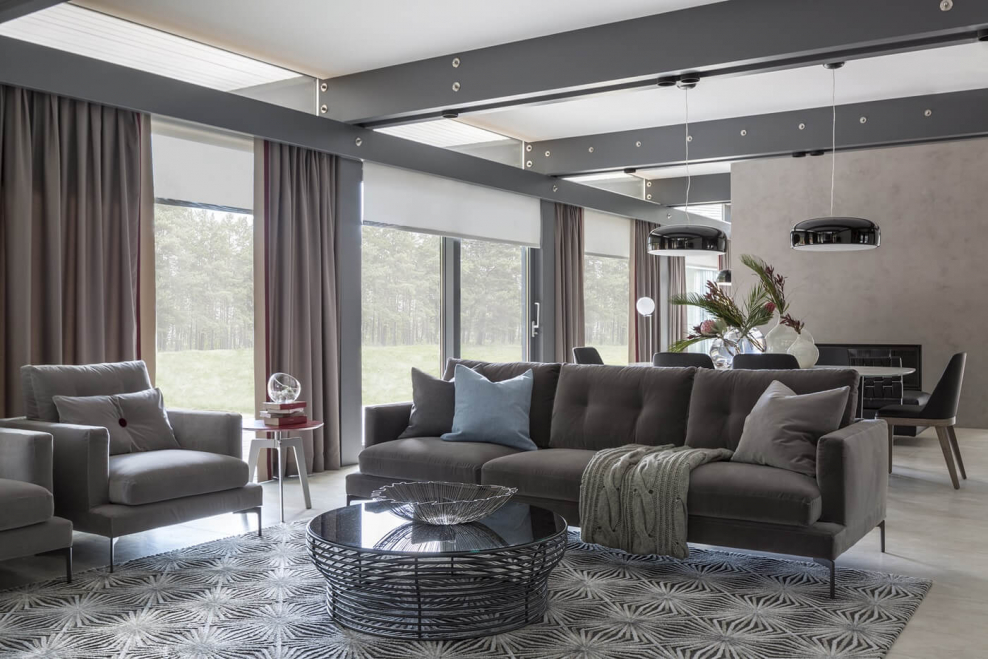 Шторы блэкаут на электроприводе