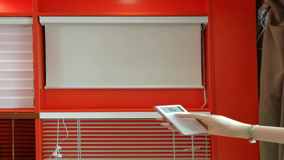 Рулонные шторы витраж