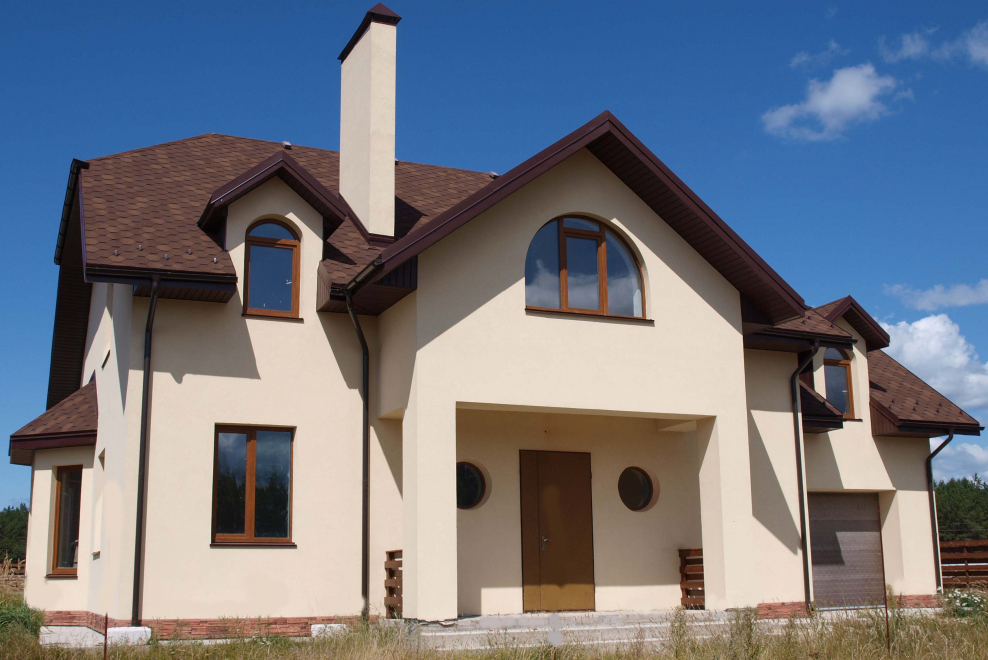 Оштукатуренный фасад