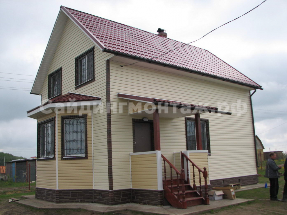 Домик из сайдинга