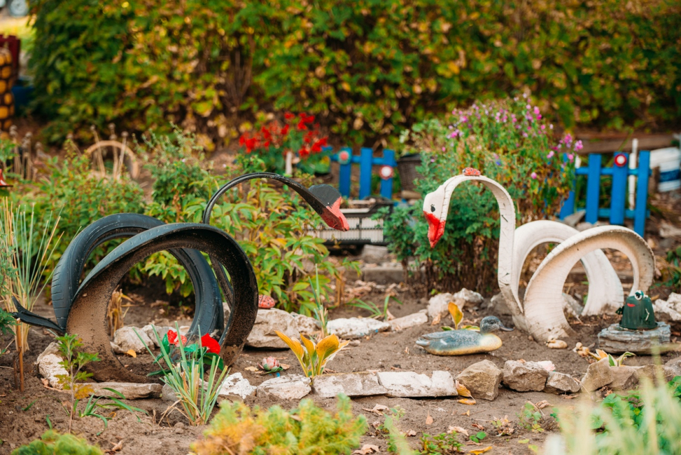 Карина Киселева цветочный сад в амбрамциеве