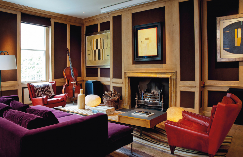 Яркий эклектичный интерьер