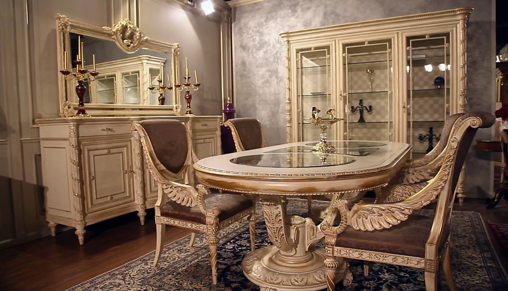 Дорогая классическая мебель