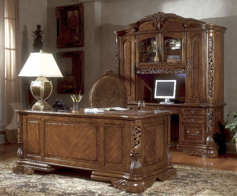 Дорогая мебель из массива дерева