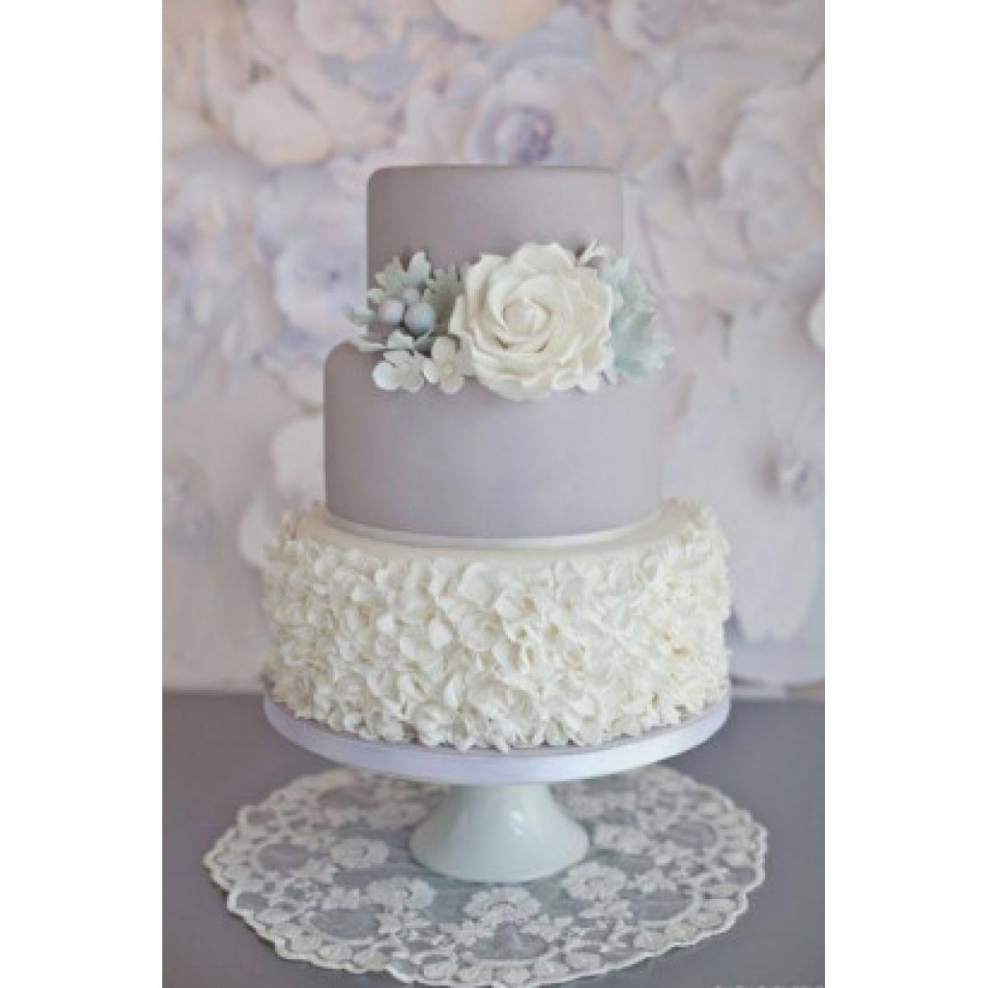 Декор торта кандурином