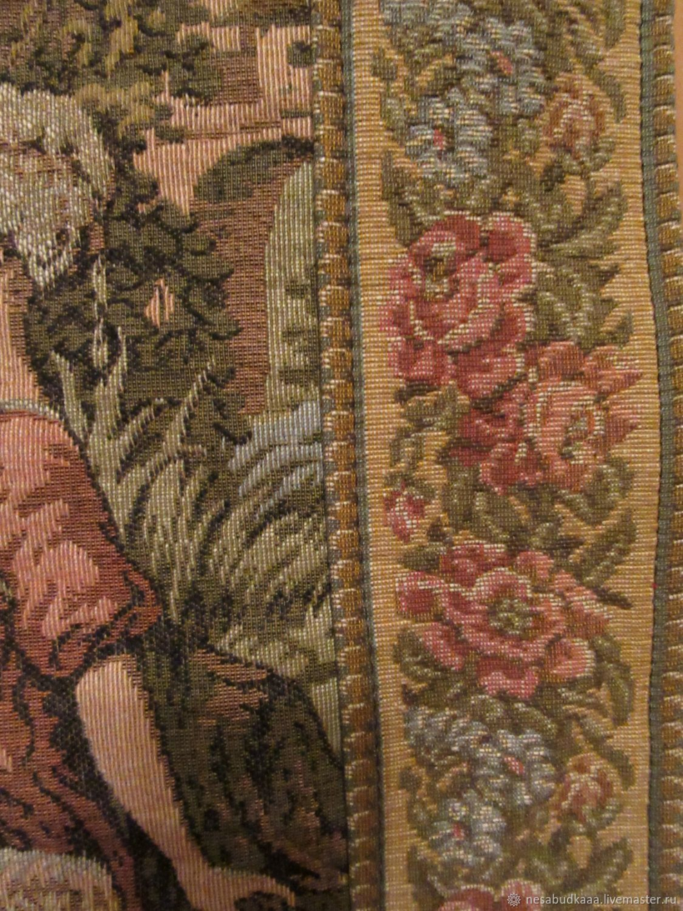 Гобеленовые ковры на стену