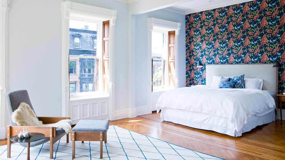 Акцентная стена в спальне