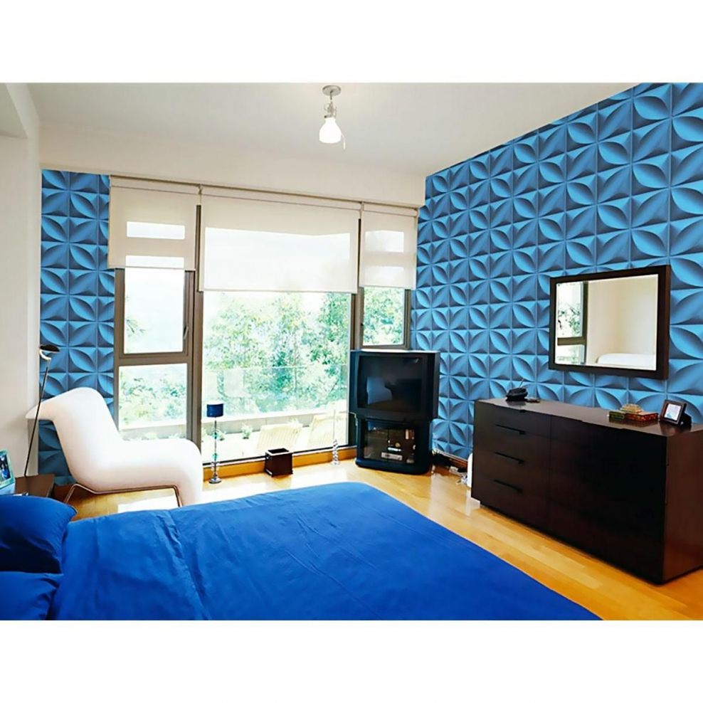 Спальня с деревянной отделкой стены над кроватью в Сканди стиле