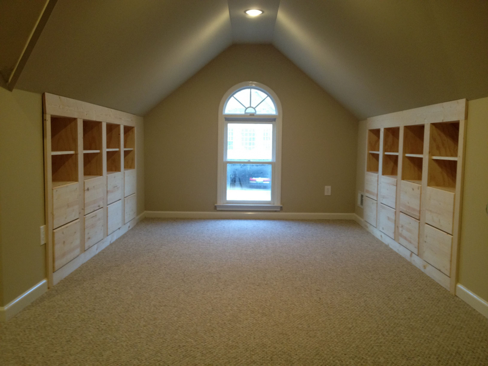 Мансардная полки