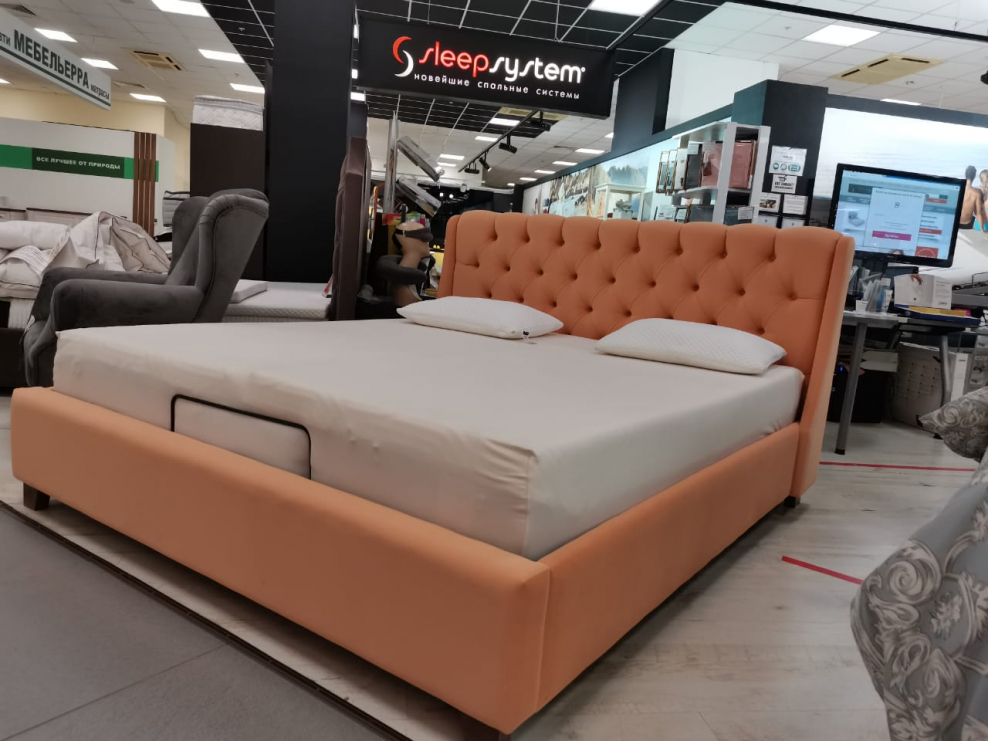 Удобный диван кровать дизайнер