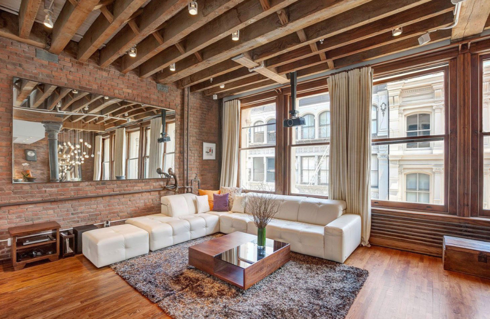 Фальшбалки в интерьере лофт