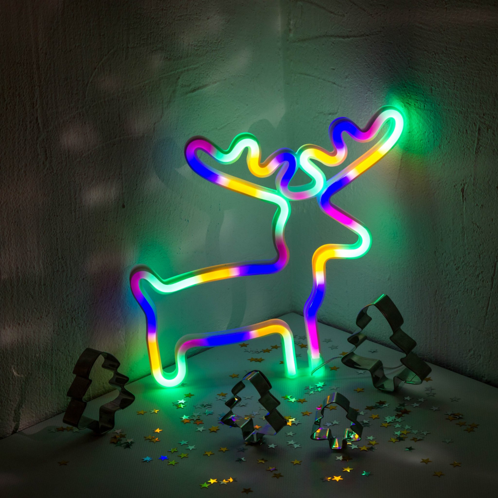 Комната неон