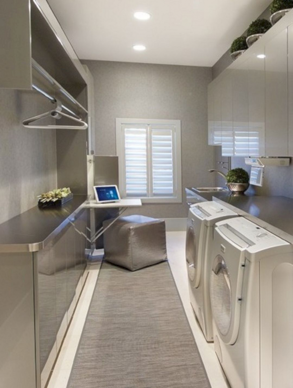 Постирочная Neff