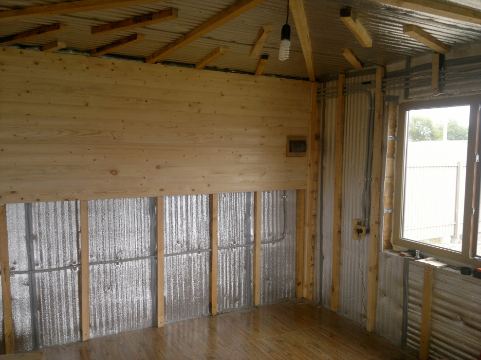 Отделка дачи внутри вагонкой