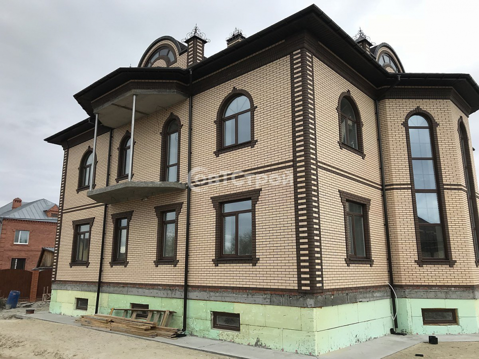 Железногорский кирпич дом