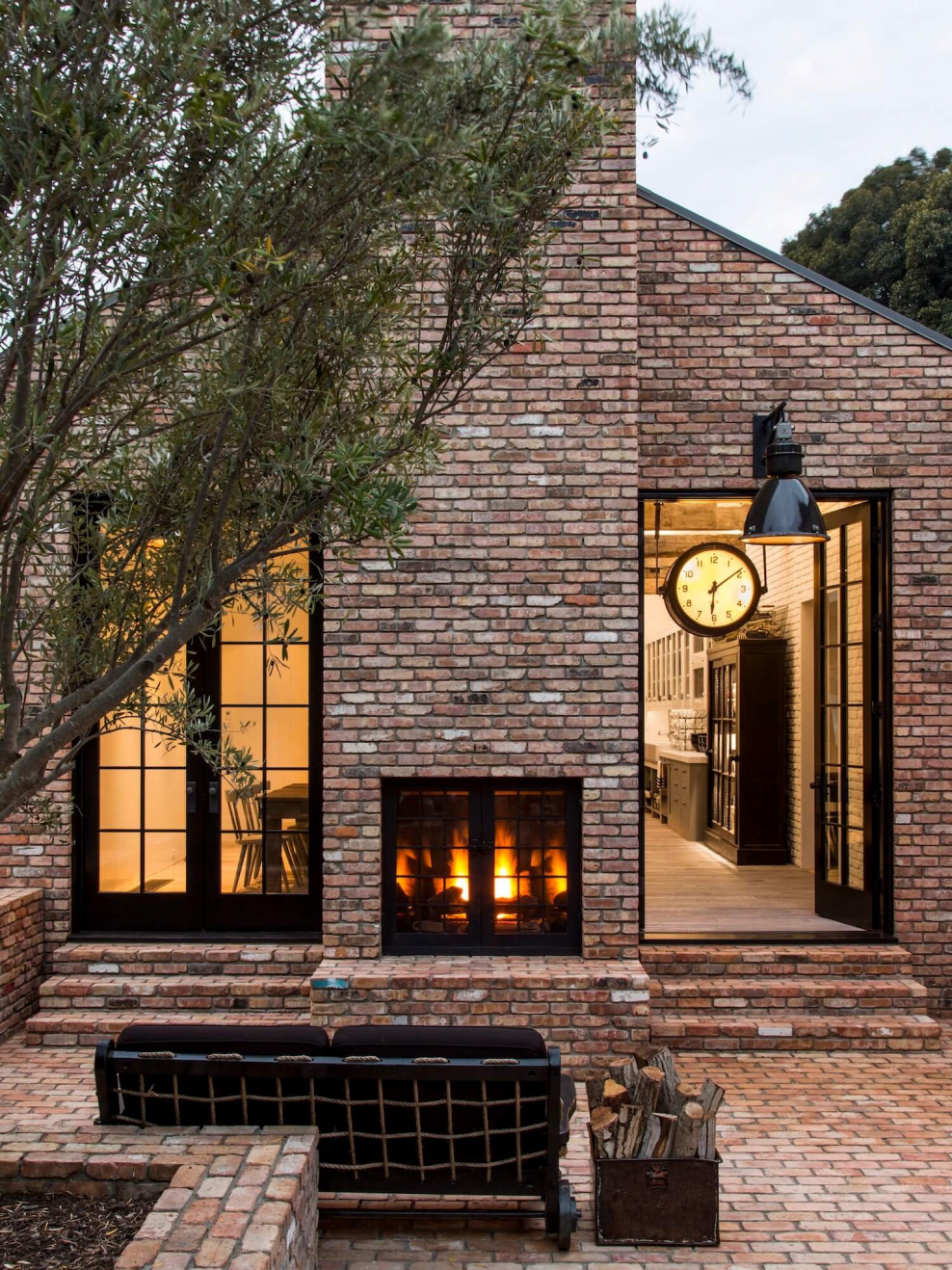 Brick House кирпич