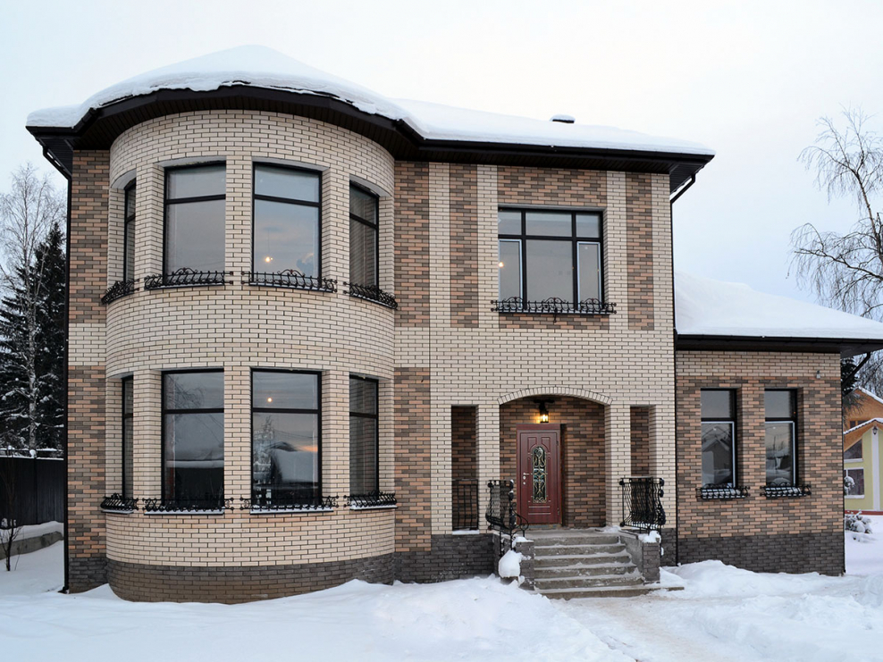 Коттеджи из гиперпрессованного кирпича