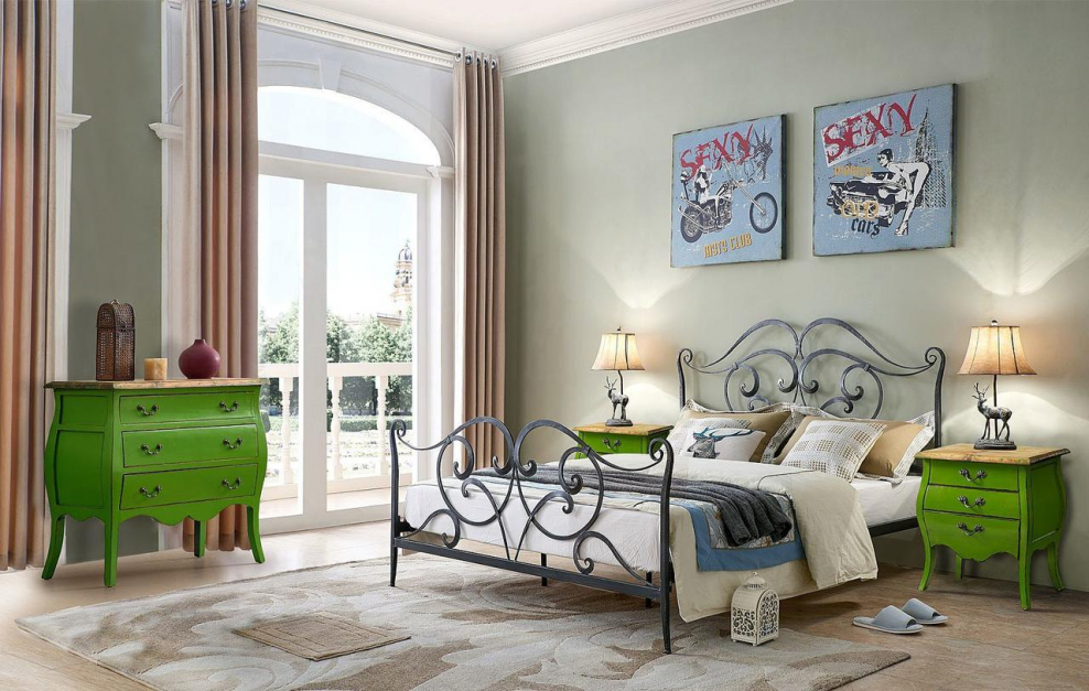 Диван во французском стиле