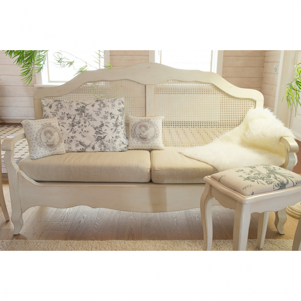 Диван французская классика