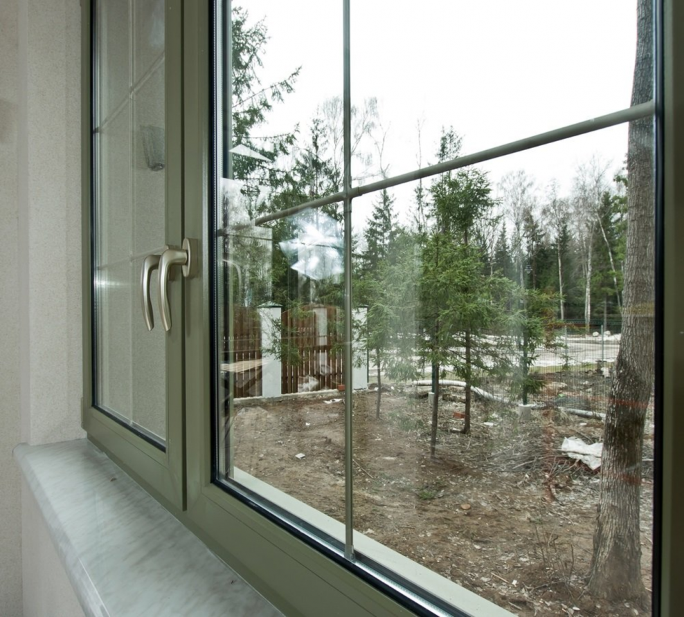 Межстекольные шпросы