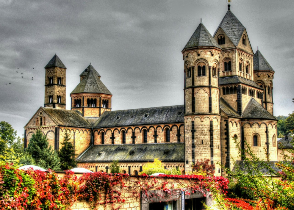 Аббатство Мария Лаах Германия