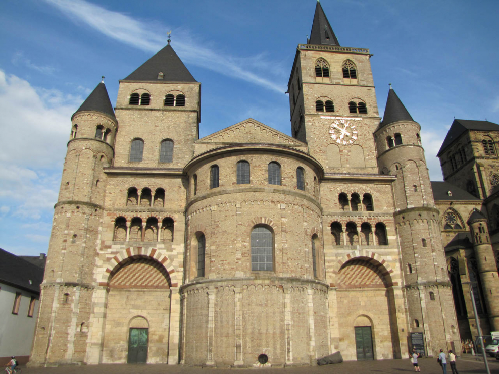 Собор в Трире Германия стиль
