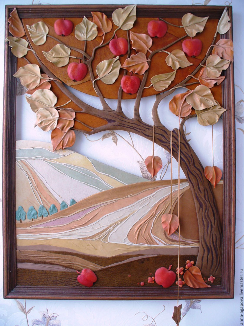 Оригинальное панно на стену