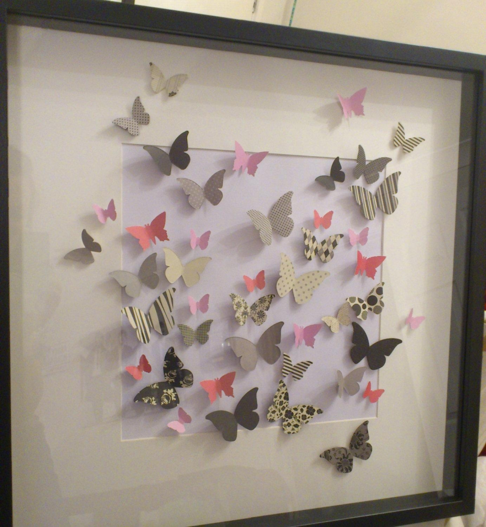 Панно из бумажных бабочек