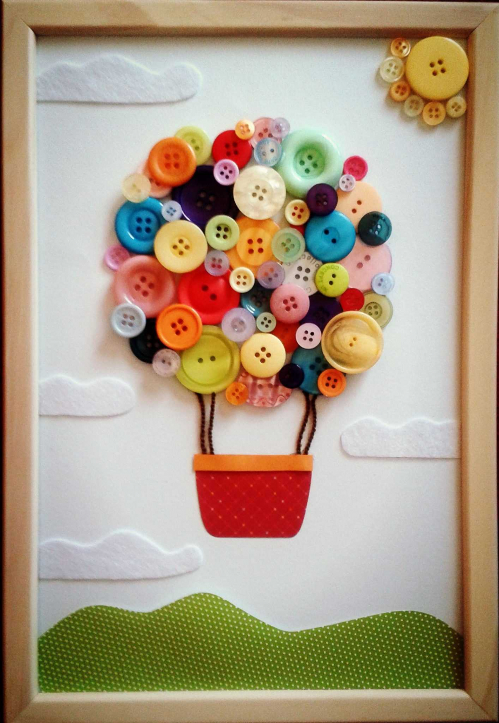 Панно из пуговиц