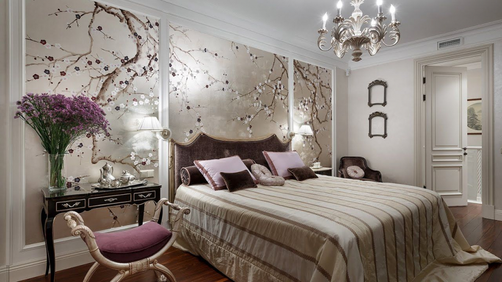 Декор стен в спальне