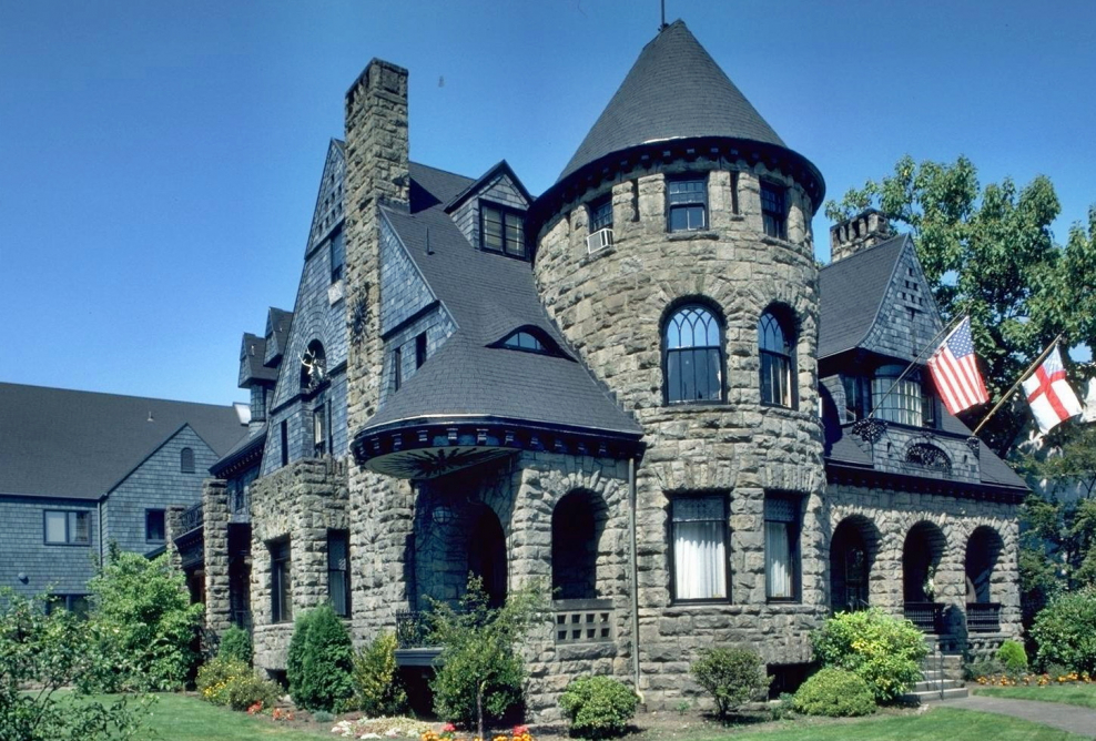 Французский Шато фасад