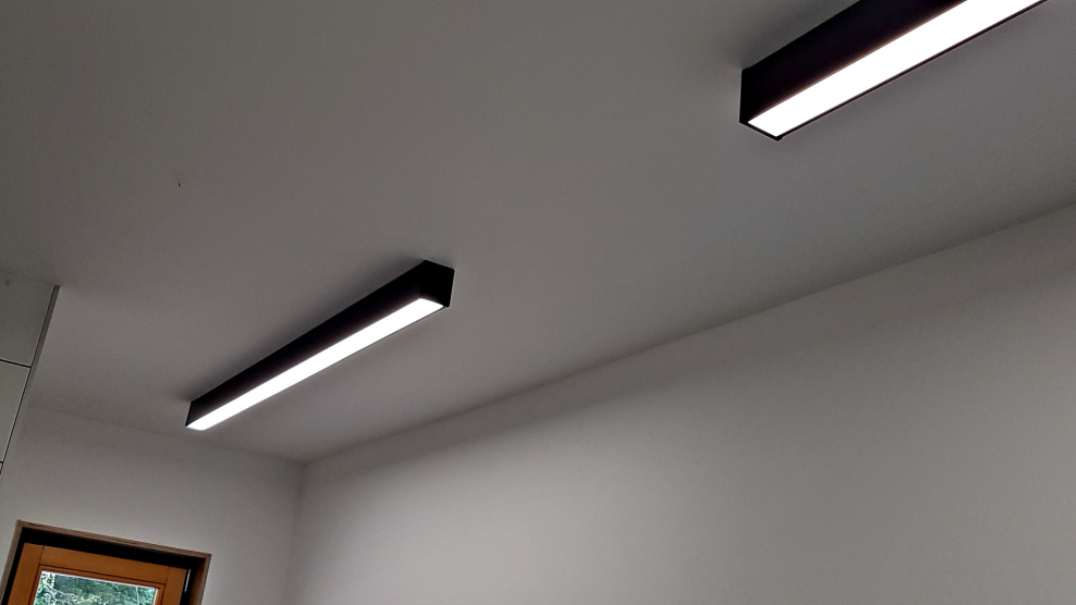 Светильник светодиодный подвесной Микко норми 35 Вт., 4000к, 1000х70х60мм