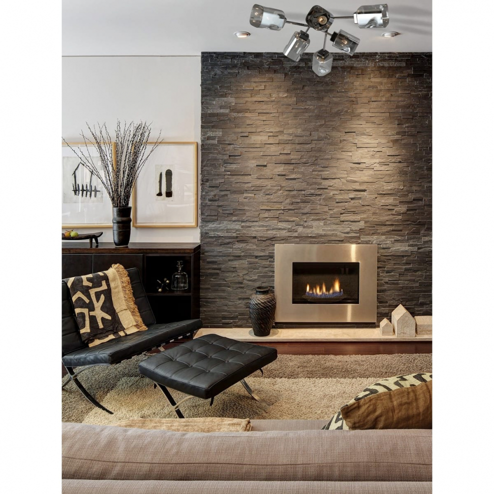 Гостиная с камином